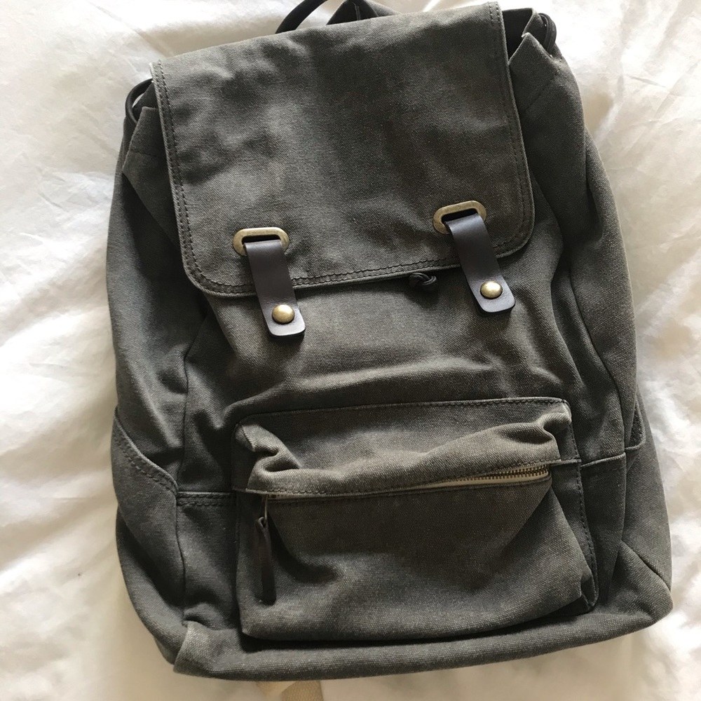 Everlane canvas backpack